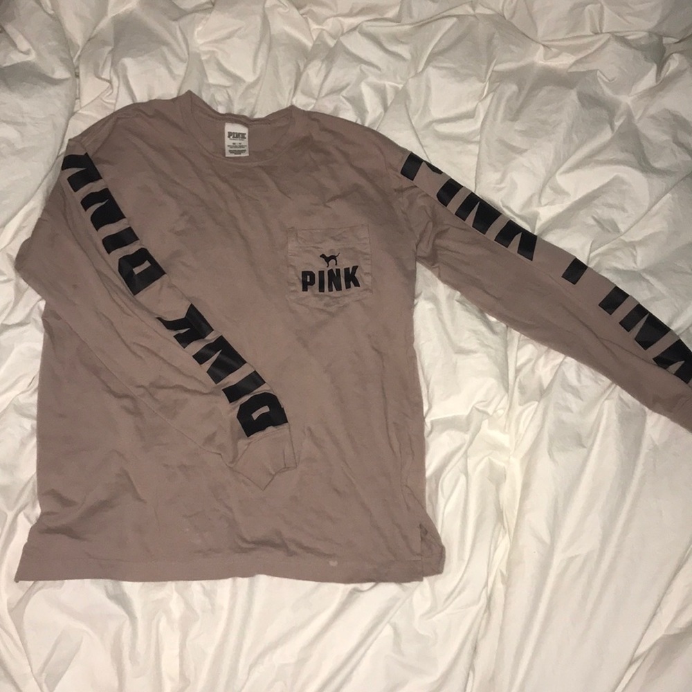 XS Pink Tan long-sleeve shirt👅🌷